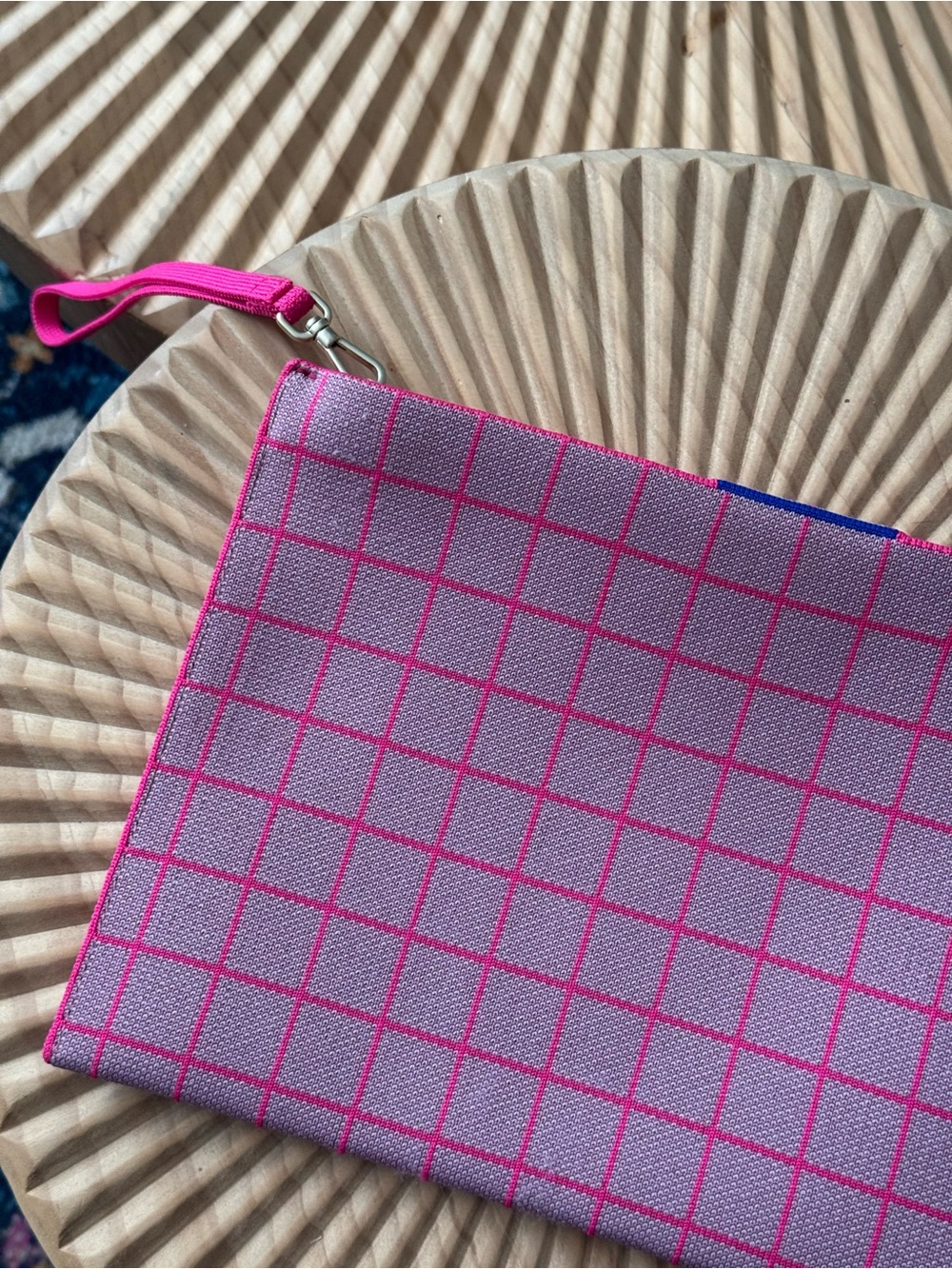 Rothy’s Signature The Wristlet Clutch Pouch in Pink Windowpane Retired Color - Picture 7 of 7